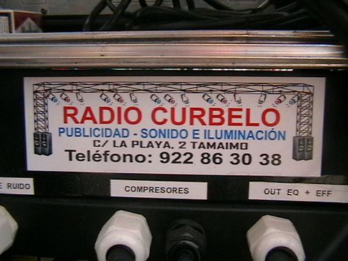 Montaje de sonido e iluminación de Radio Curbelo