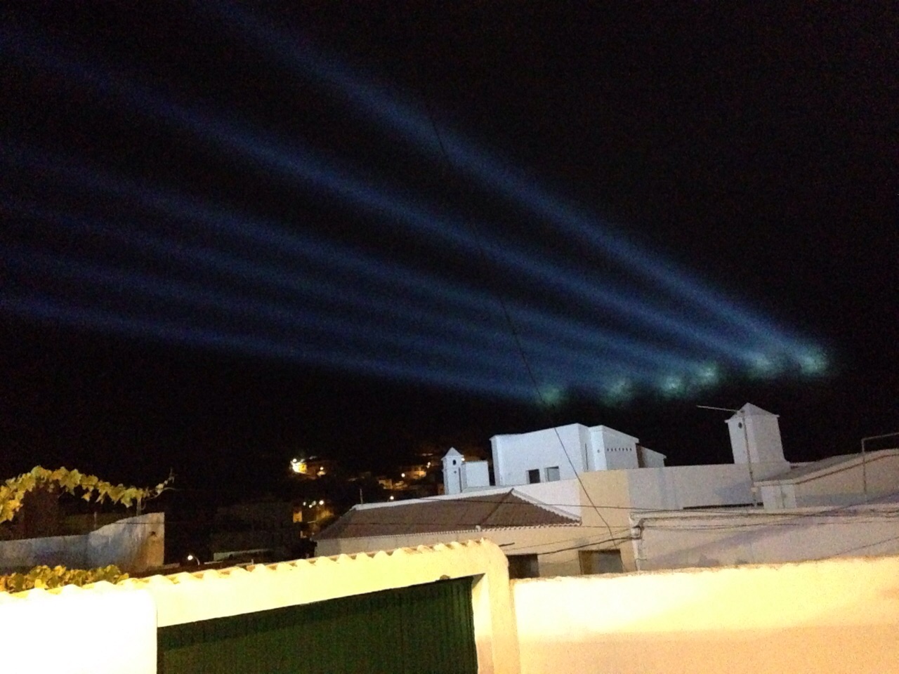 Montaje de sonido e iluminación de Radio Curbelo